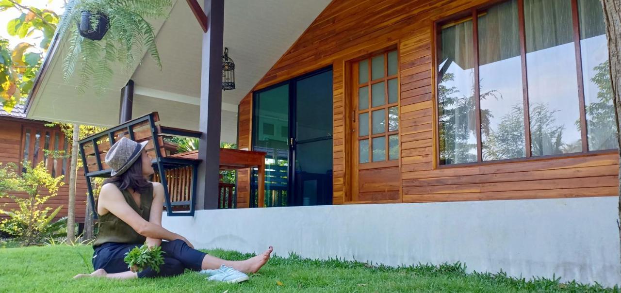 Rai Lung Tui Homestay 쁘라쭈압키리칸 외부 사진