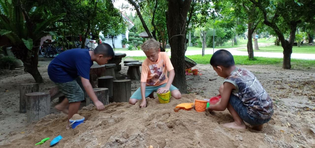 Rai Lung Tui Homestay 쁘라쭈압키리칸 외부 사진